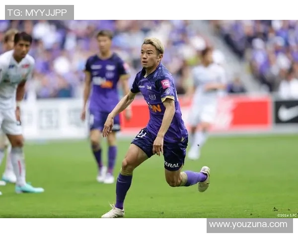 亚冠精彩对决鹿岛鹿角迎战广岛三箭全场直播不容错过